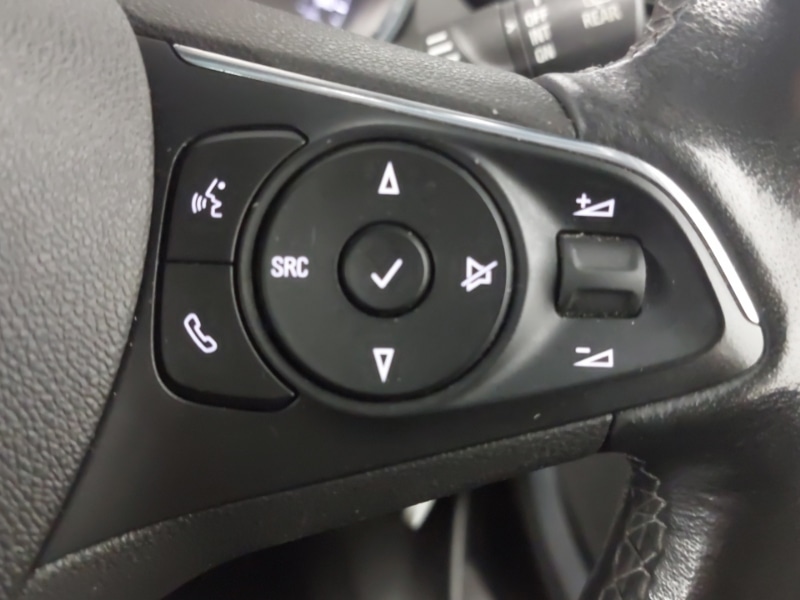 Used Vauxhall Crossland 2021 for sale - 76397326: Photo 13