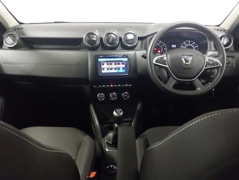 Used Dacia Duster 2020 for sale - 77119017: Photo
