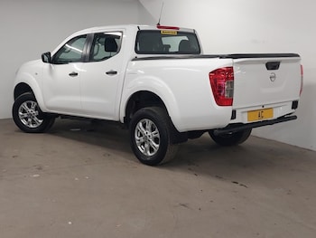 Used Nissan Navara 2021 for sale - 75718825: Photo