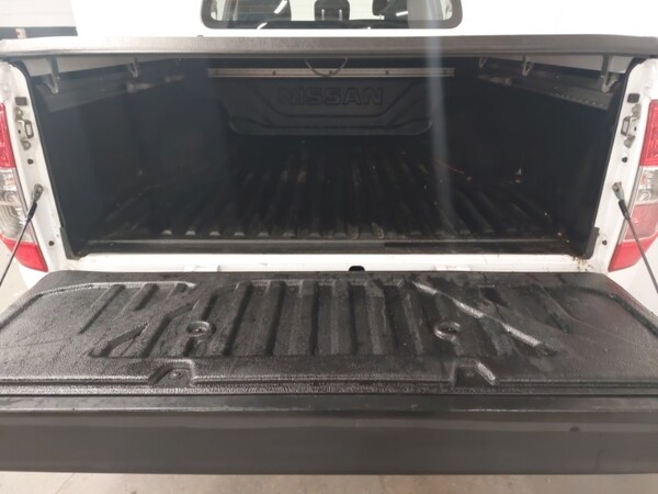 Used Nissan Navara 2021 for sale - 75718825: Photo 8