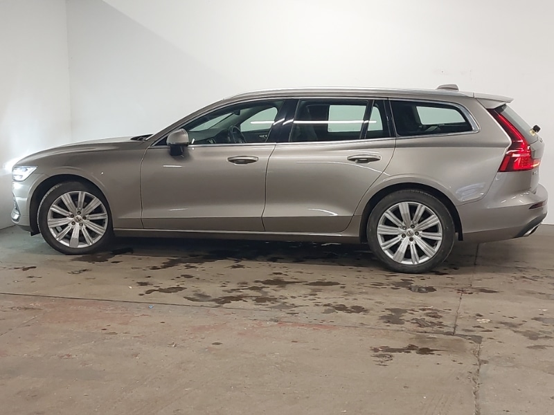 Used Volvo V60 2020 for sale - 77847225: Photo 4