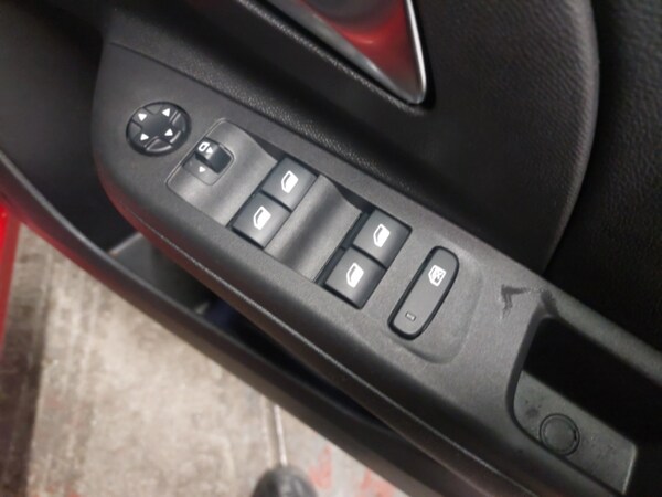 Used Vauxhall Corsa 2022 for sale - 76195757: Photo 12