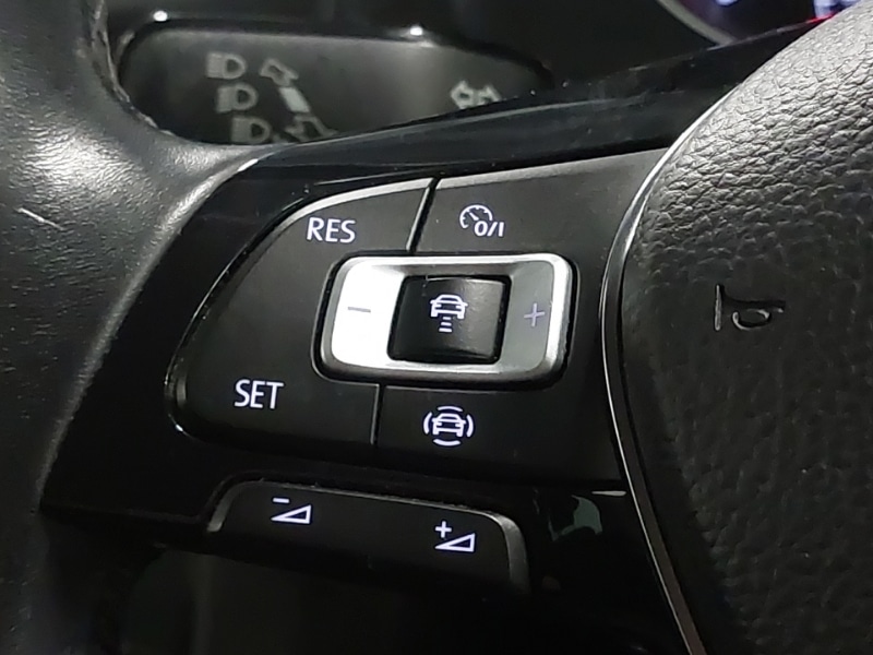 Used Volkswagen Golf 2019 for sale - 77558875: Photo 14