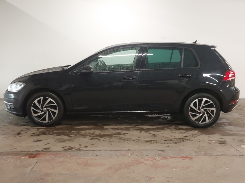 Used Volkswagen Golf 2019 for sale - 77558875: Photo 4