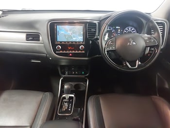 Used Mitsubishi Outlander 2020 for sale - 76975095: Photo