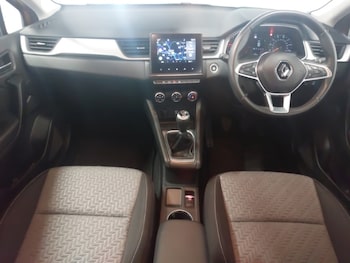 Used Renault Captur 2022 for sale - 75386631: Photo
