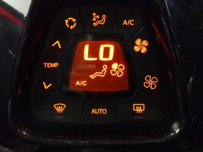 Used Toyota AYGO 2017 for sale - 78146888: Photo 19