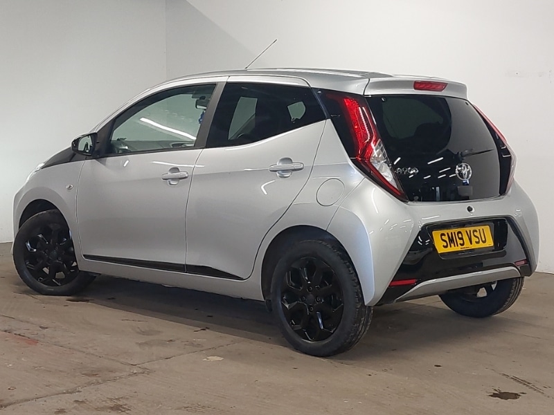 Used Toyota AYGO 2019 for sale - 78023056: Photo 3