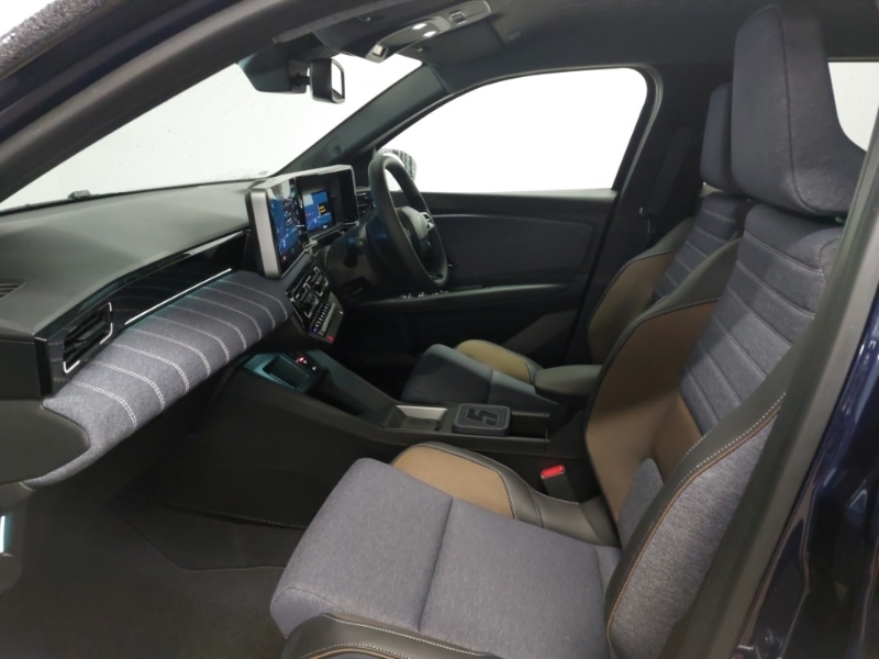 Used Renault 5 2025 for sale - 77105703: Photo 5