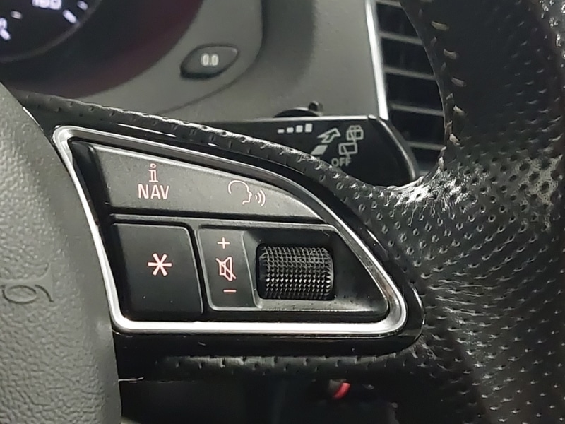 Used Audi Q3 2017 for sale - 77478328: Photo 15