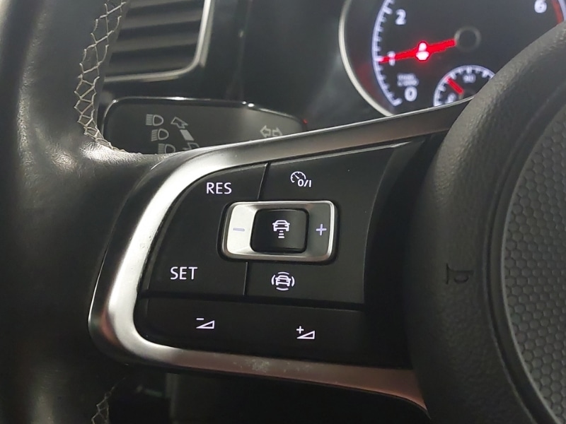 Used Volkswagen Golf 2019 for sale - 77324940: Photo 14