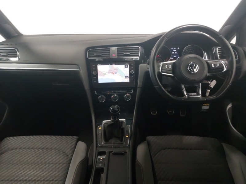 Used Volkswagen Golf 2019 for sale - 77324940: Photo 2