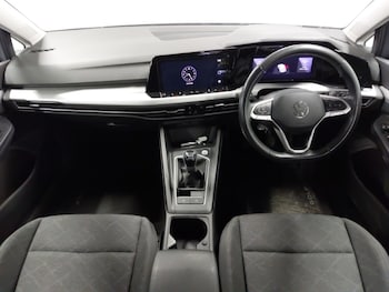 Used Volkswagen Golf 2023 for sale - 79061148: Photo