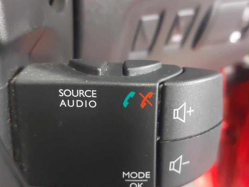 Used Renault Captur 2017 for sale - 77433806: Photo 12