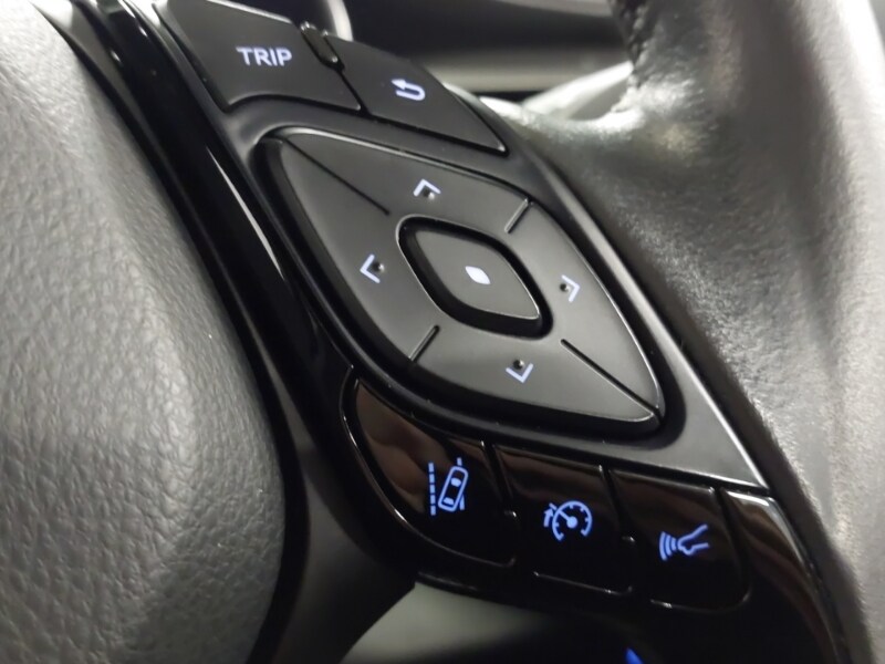 Used Toyota C-HR 2022 for sale - 77908060: Photo 13