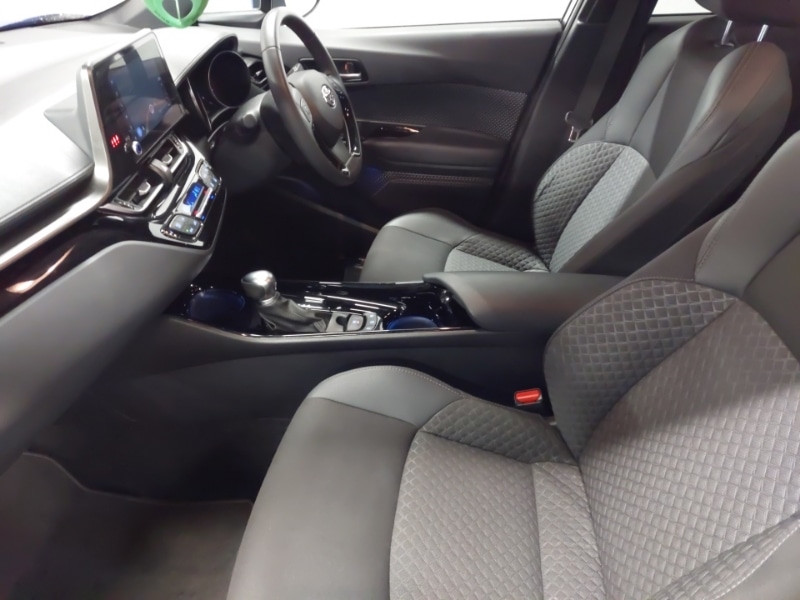 Used Toyota C-HR 2022 for sale - 77908060: Photo 5