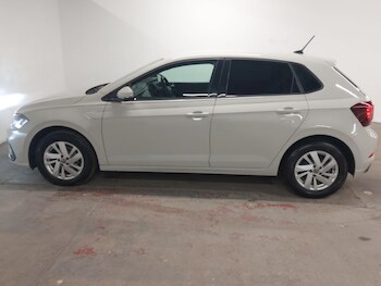 Used Volkswagen Polo 2022 for sale - 76964137: Photo
