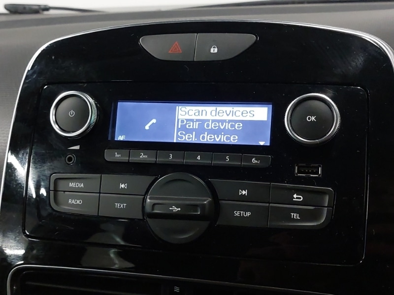 Used Renault Clio 2018 for sale - 77251693: Photo 10