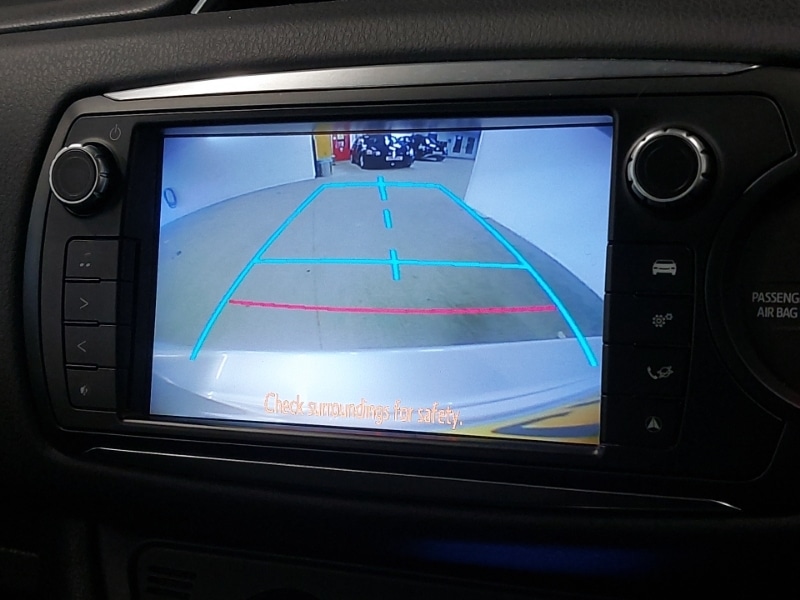 Used Toyota Yaris 2015 for sale - 76602409: Photo 10