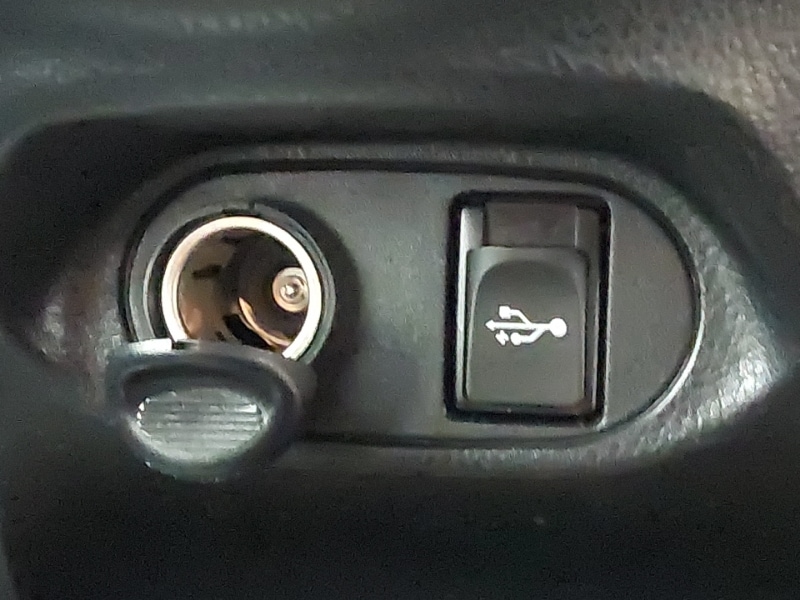 Used Toyota Yaris 2015 for sale - 76602409: Photo 18