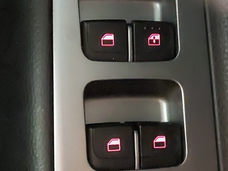 Used Kia Stonic 2023 for sale - 78006203: Photo 12