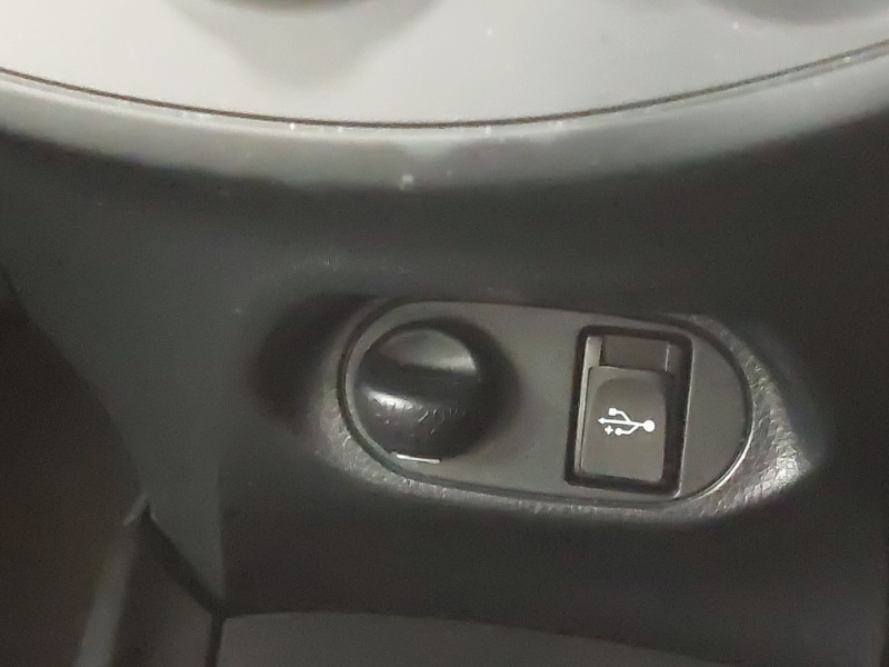 Used Toyota Yaris 2019 for sale - 76726345: Photo 16