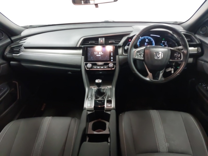 Used Honda Civic 2019 for sale - 78093980: Photo 2