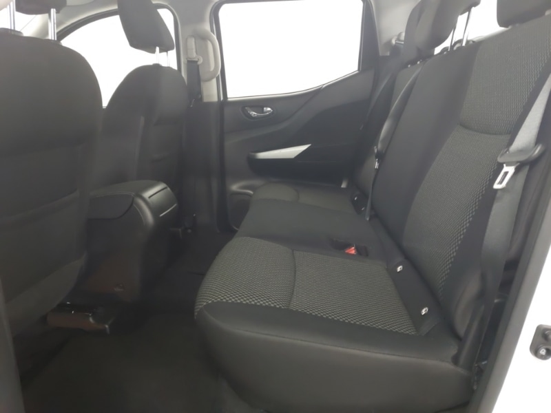 Used Nissan Navara 2021 for sale - 76354468: Photo 6