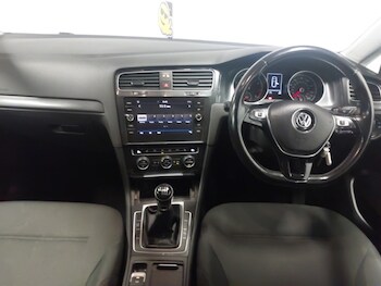 Used Volkswagen Golf 2019 for sale - 78460629: Photo