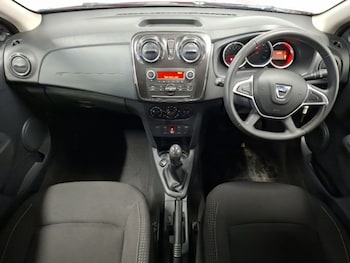 Used Dacia Sandero 2017 for sale - 79291306: Photo