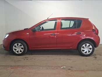 Used Dacia Sandero 2017 for sale - 79291306: Photo