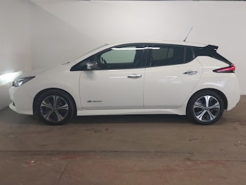 Used Nissan Leaf 2019 for sale - 76414469: Photo