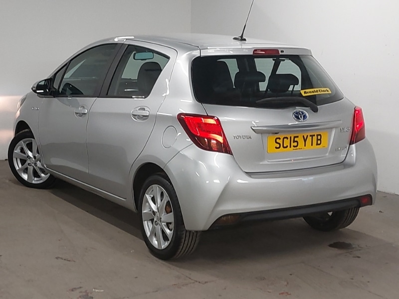 Used Toyota Yaris 2015 for sale - 76800238: Photo 3