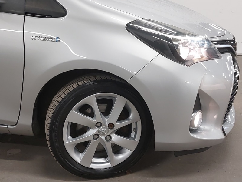 Used Toyota Yaris 2015 for sale - 76800238: Photo 9