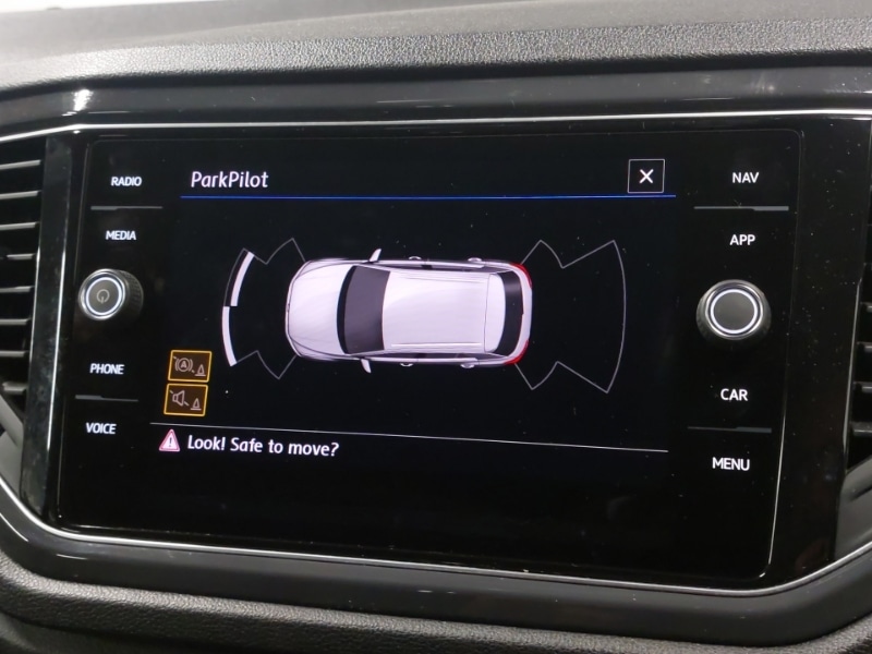 Used Volkswagen T-Roc 2019 for sale - 77189647: Photo 10