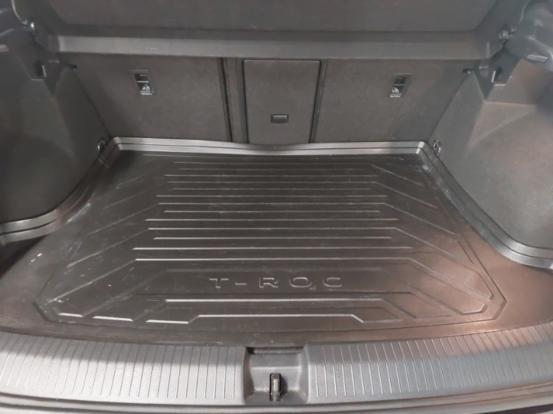 Used Volkswagen T-Roc 2019 for sale - 77189647: Photo 8