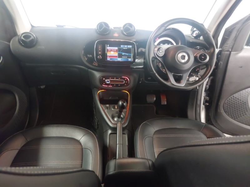 Used smart fortwo 2020 for sale - 77284229: Photo 2