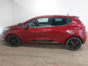Used Renault Clio 2018 for sale - 78546333: Photo