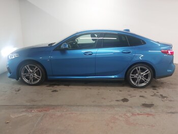 Used BMW 2 Series 2022 for sale - 76947523: Photo