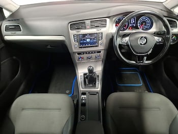 Used Volkswagen Golf 2016 for sale - 79529538: Photo