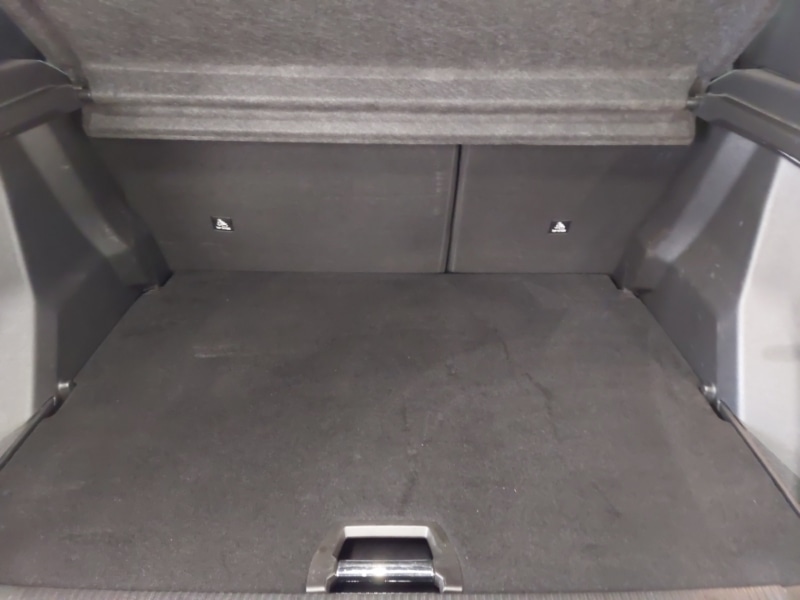 Used Peugeot 2008 2023 for sale - 78146884: Photo 8