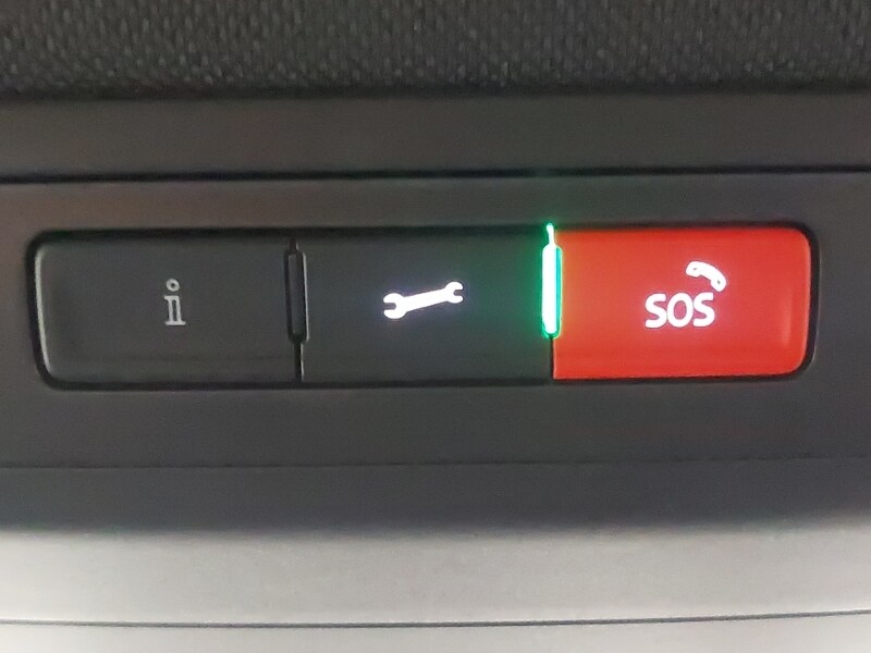 Used Volkswagen T-Roc 2023 for sale - 76628909: Photo 15