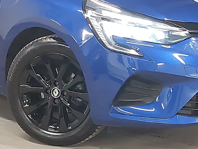 Used Renault Clio 2023 for sale - 76078776: Photo 9