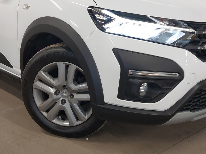 Used Dacia Sandero Stepway 2022 for sale - 77987925: Photo 9