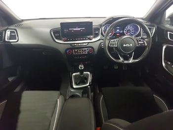 Used Kia Ceed 2022 for sale - 76987212: Photo
