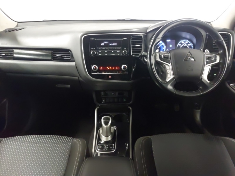 Used Mitsubishi Outlander 2021 for sale - 77682367: Photo 2