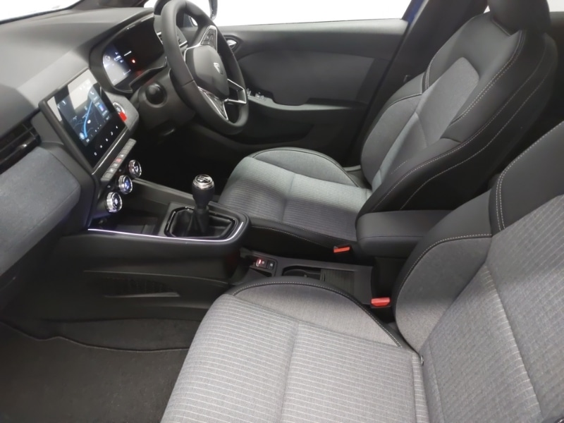 Used Renault Clio 2025 for sale - 77201768: Photo 5