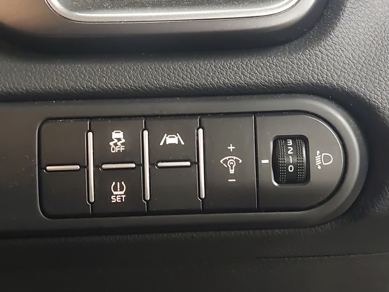 Used Kia XCeed 2023 for sale - 76721338: Photo 12