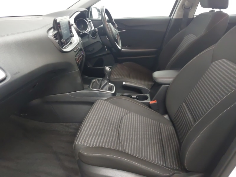 Used Kia XCeed 2023 for sale - 76721338: Photo 5