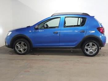 Used Dacia Sandero Stepway 2018 for sale - 78723861: Photo
